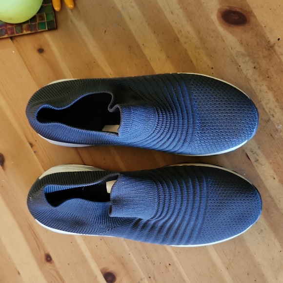 STQ Women's Walking Shoes, size 7 - Picture 4 of 4